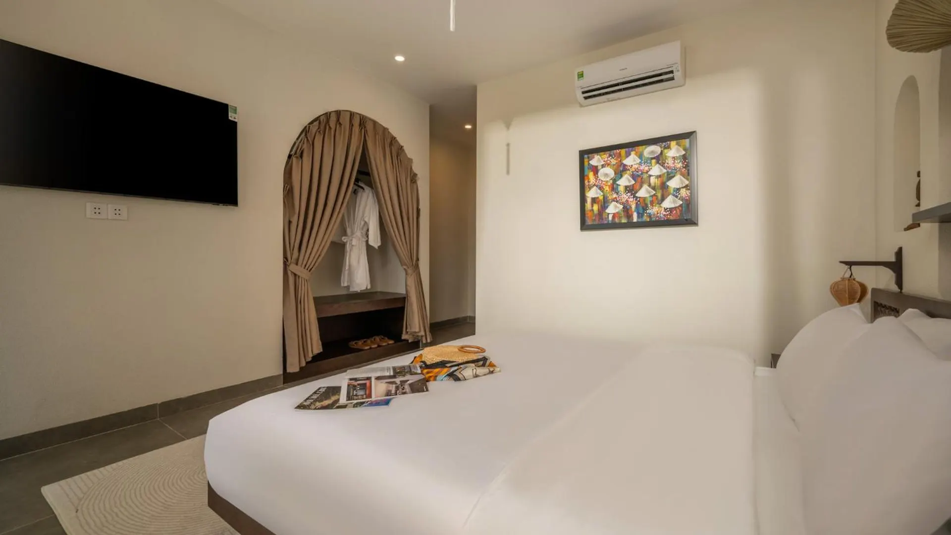 Guest house Poetic Riverside Villa - Steps To Hoi An Night Market Vietnam
