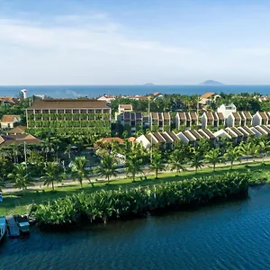 5* Resort Silk Sense River - A Sustainable Destination